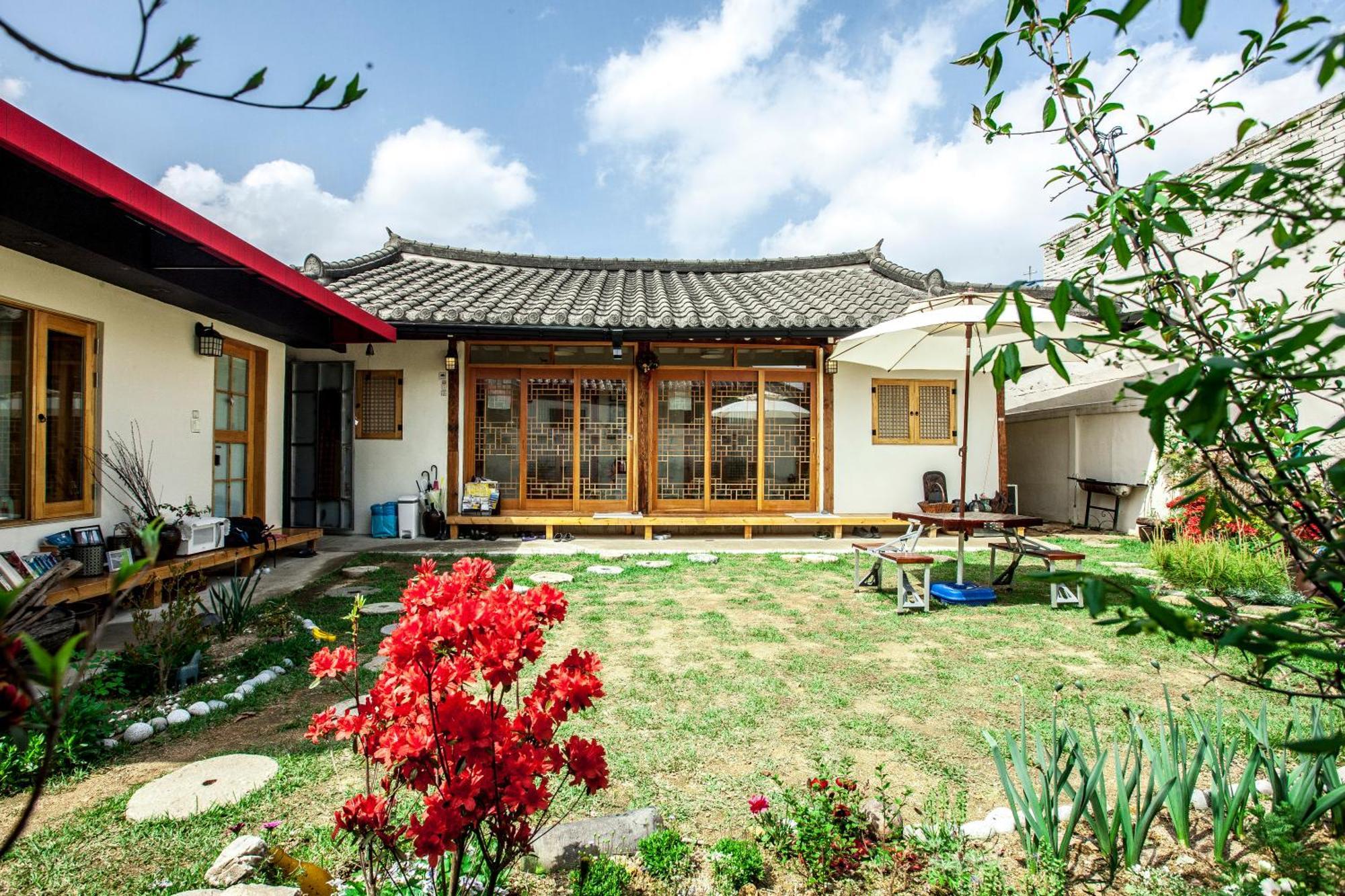Jeonju Indigo Hanok Guesthouse Eksteriør billede